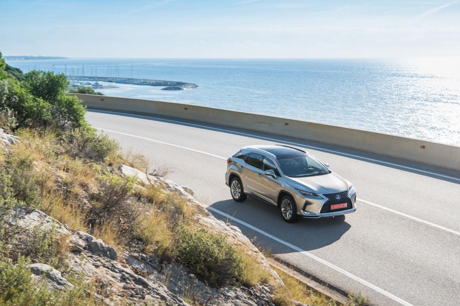  Lexus RX450h 2019 года  (WW) (фото 48 из 97)